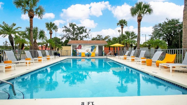 Home 1 Suites Extended Stay - Kissimmee image 1